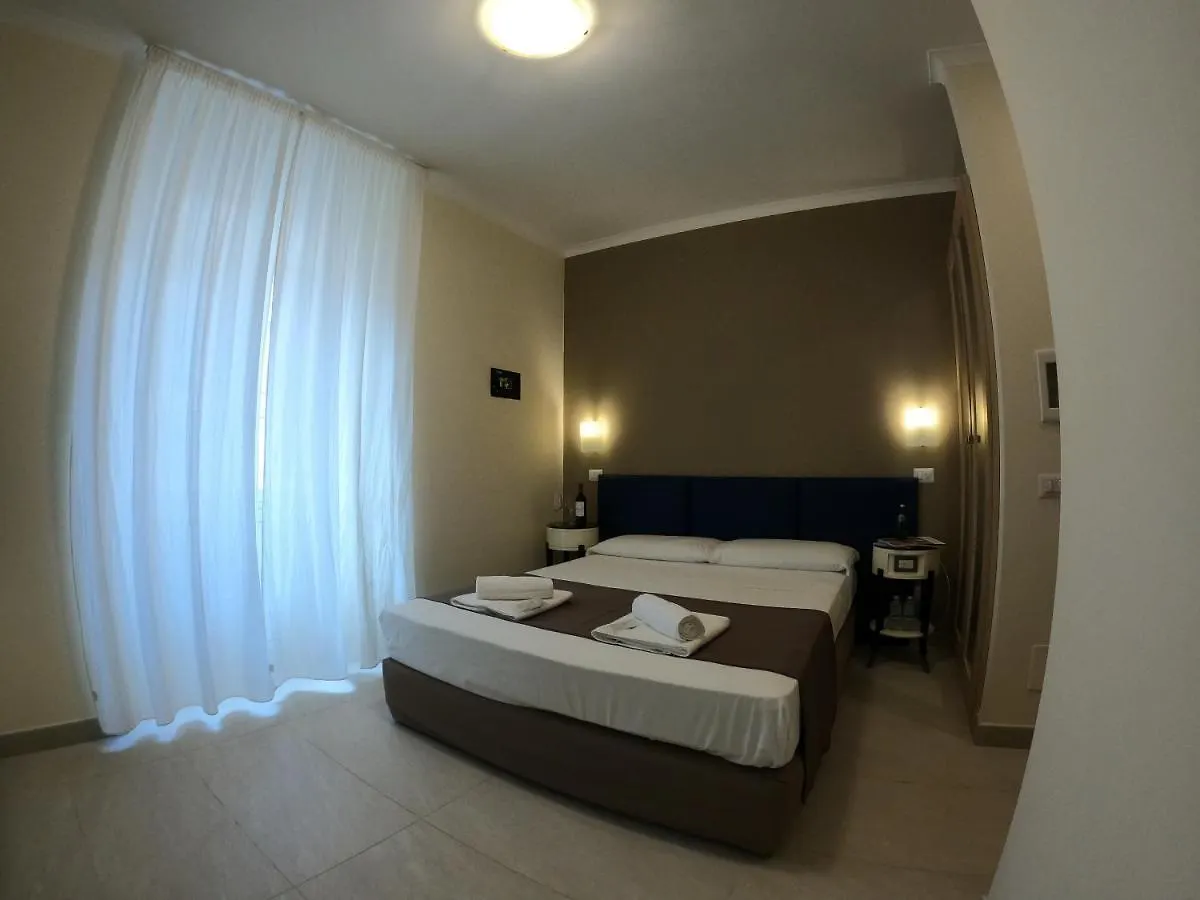 Relais Central Turati Rom 0*,